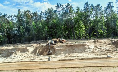 Kamyon, traktör, Ekskavatör