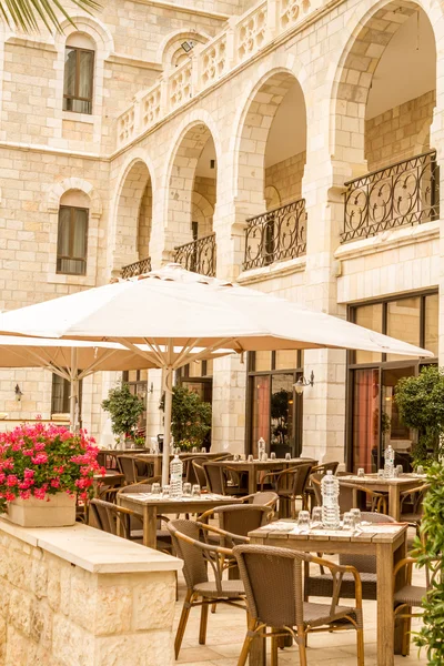 Notre Dame de Jerusalem, cafetería al aire libre — Foto de Stock