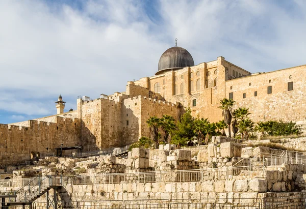 Al-Aqsa Mosque, Temple Mount in Jerusalem — Stock Photo, Image