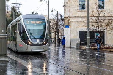 Kudüs, İsrail sokaklarında tramvay