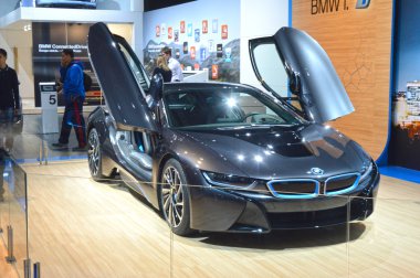 BMW i8 lüks Moskova Uluslararası Otomobil Salon