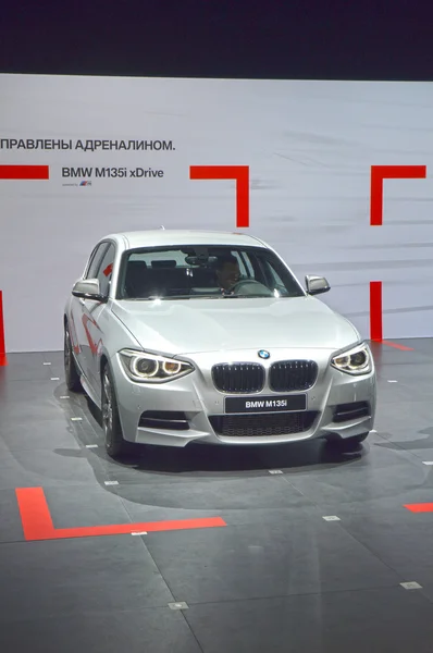 BMW M135i xDrive. Металлический цвет. Московский международный автомобильный салон — стоковое фото