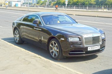 Rols-Royce Moskova Nehri Dolgu