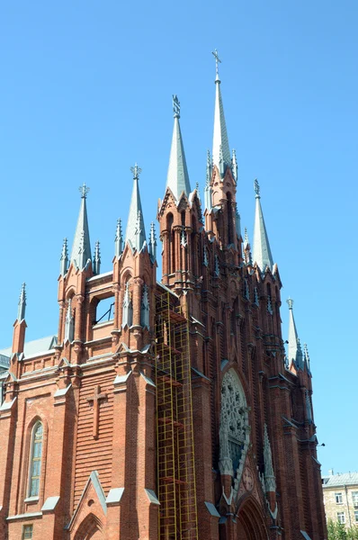 Turrets and pinnacles. Blue sky — Stock Photo, Image