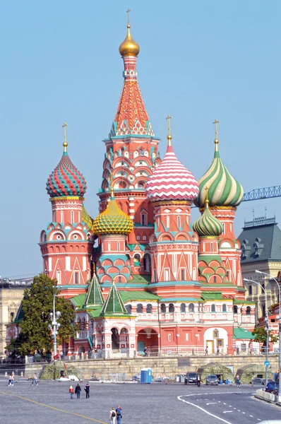圣巴西尔大教堂莫斯科克里姆林宫红场蓝天 — 图库照片