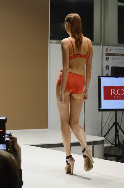 Moscow Lingrie Expo Fashion Show Autumn Red Lingrie Sexy Desire — Stock Photo, Image