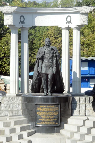 The Monument to Alexander II — Stock Photo, Image