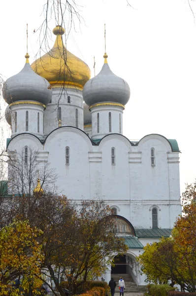 Cathédrale Eglise de Smolensk Icône de la Mère de Dieu Automne Doré — Photo