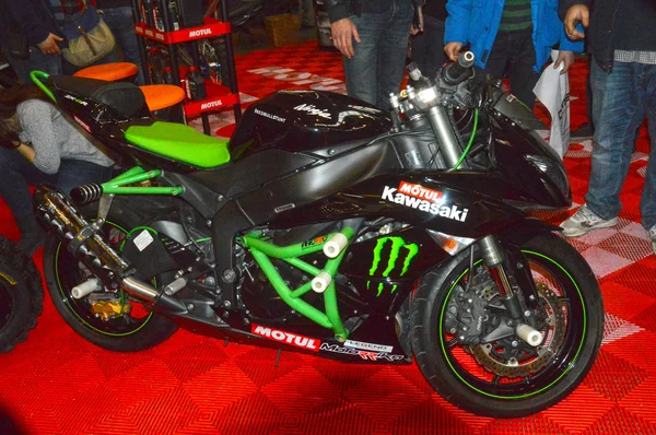 Moto Park 2015 Motocicleta Kawasaki —  Fotos de Stock