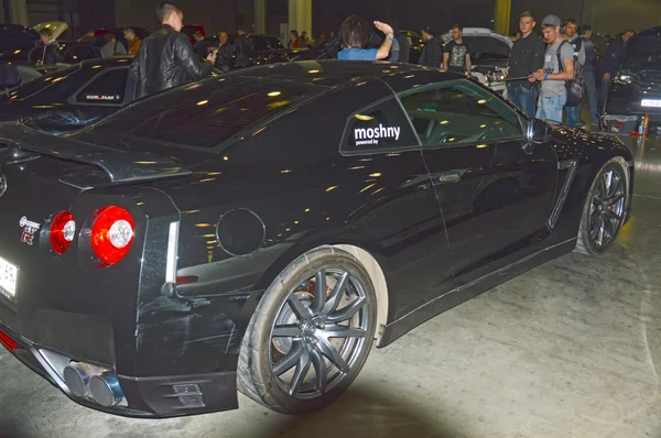 Moskova Tuning Show 2015. Siyah Nissan GTR — Stok fotoğraf