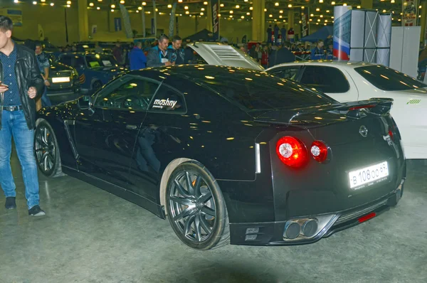 Moscow Tuning Show 2015. Preto Nissan GTR — Fotografia de Stock