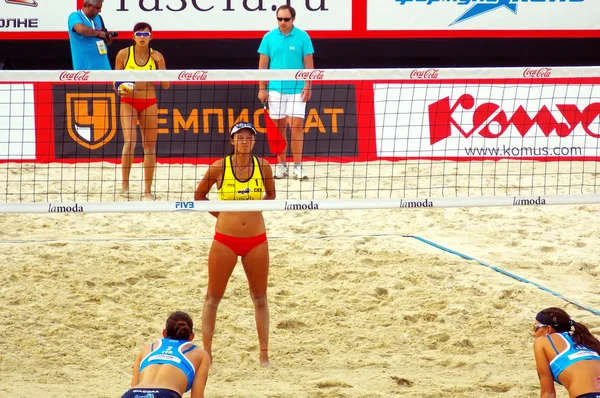 2015 r. Moskwa gruczołu Slam turnieju Beach siatkówkę meczu o 3 miejsce Włochy - Chiny — Zdjęcie stockowe
