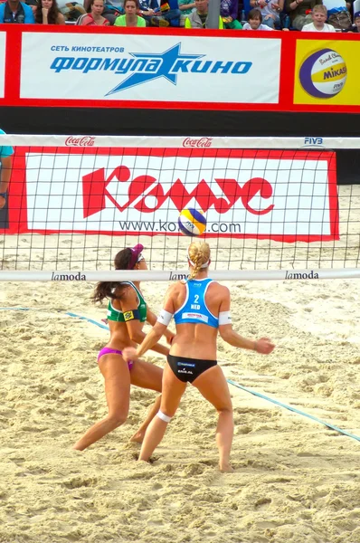 Femenino Final Brasil - Nederland 2015 Moscú Gland Slam Torneo Voleibol Playa — Foto de Stock