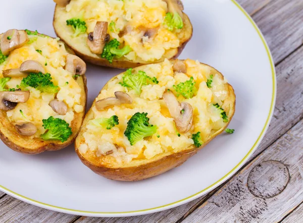 Brócolis, Queijo e Cogumelo Chowder Batata — Fotografia de Stock