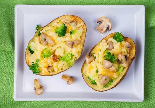 Brócolis, Queijo e Cogumelo Chowder Batata — Fotografia de Stock