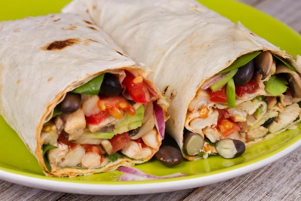 Burrito di pollo e verdure — Foto Stock