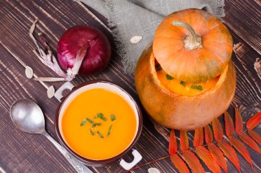 taze pişmiş kabak çorbası