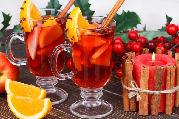 Mulled wine or fruit tea — Stock Photo, Image