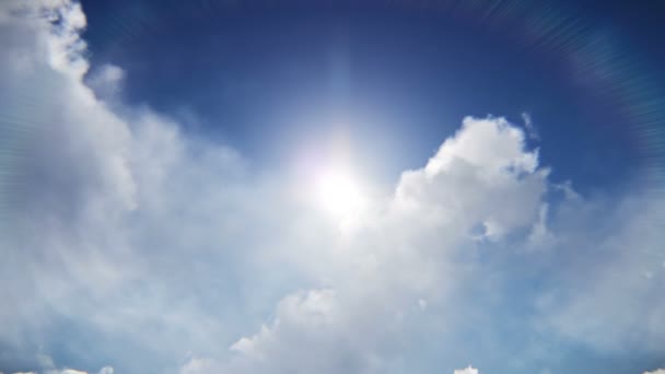 太陽と雲の背景を持つ離陸飛行機 — ストック動画