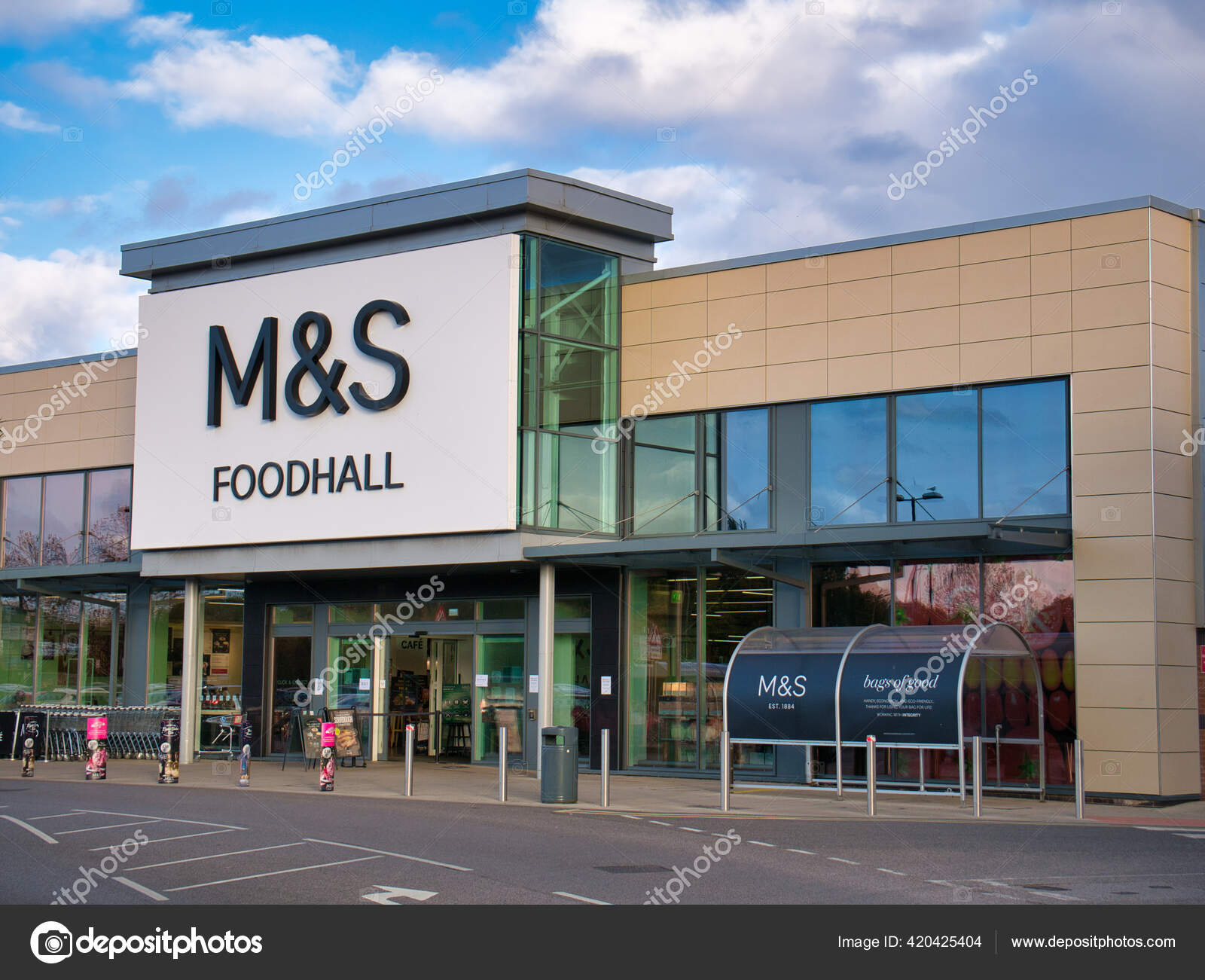 Marks And Spencers Pictures Marks And Spencers Stock Photos Images Depositphotos