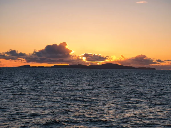 Západ Slunce Nad Ostrovem Fair Isle Částí Souostroví Shetland Severu — Stock fotografie