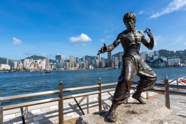 Bruce Lee heykeli Hong Kong 'da 