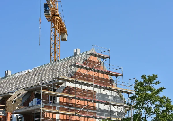 Bau eines neuen Mehrfamilienhauses — Stockfoto