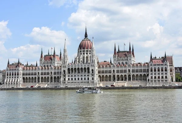 Construção do Parlamento húngaro — Fotografia de Stock