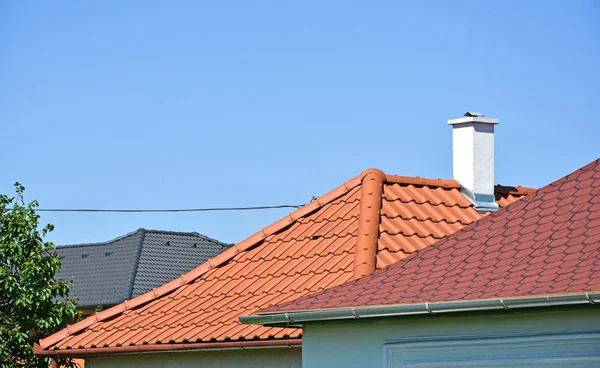 Roofes i rad — Stockfoto