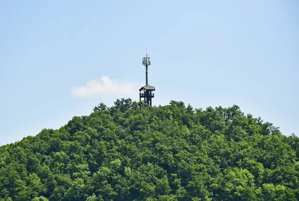 Utsiktstorn Med Antenner Fjällbuken Ungern — Stockfoto