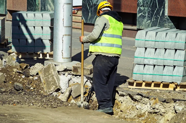 Working at the road construction — Stock Photo, Image