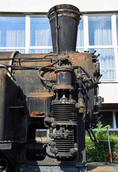 Старый локомотив — стоковое фото