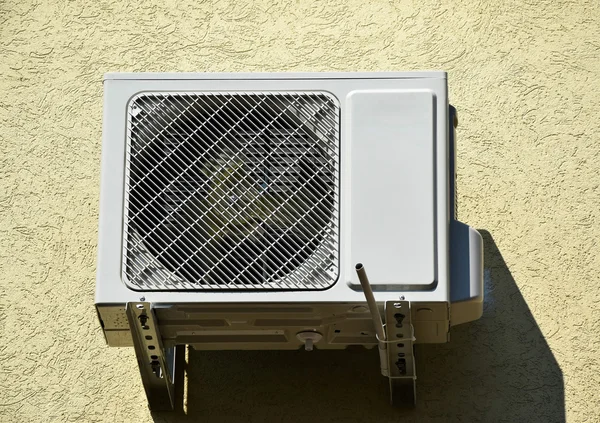 Air conditioner on the wall — Stock Photo, Image