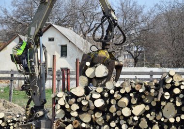 İş yerinde günlük yükleyici makine