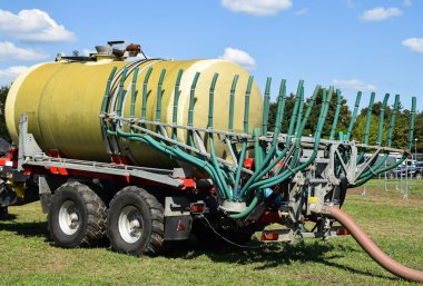 Sulama araç su kabı