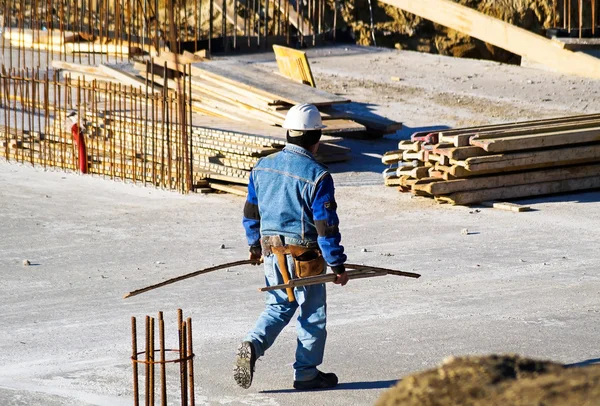 Trabajadores de la construcción en el trabajo — Foto de Stock