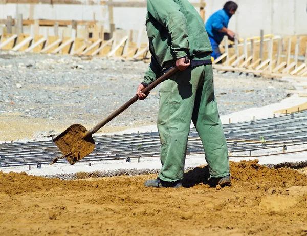 Man is working at the construction site — Stock Photo, Image