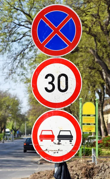 Znaki drogowe — Zdjęcie stockowe