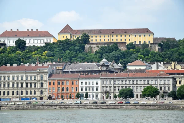 Budynków w budapest, Węgry — Zdjęcie stockowe