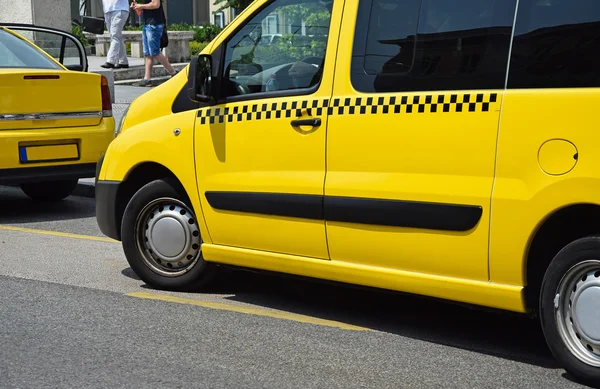 Taxis in der Stadt — Stockfoto