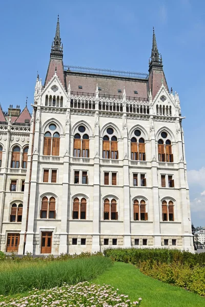 Parlamentsgebäude, budapest, ungarisch — Stockfoto
