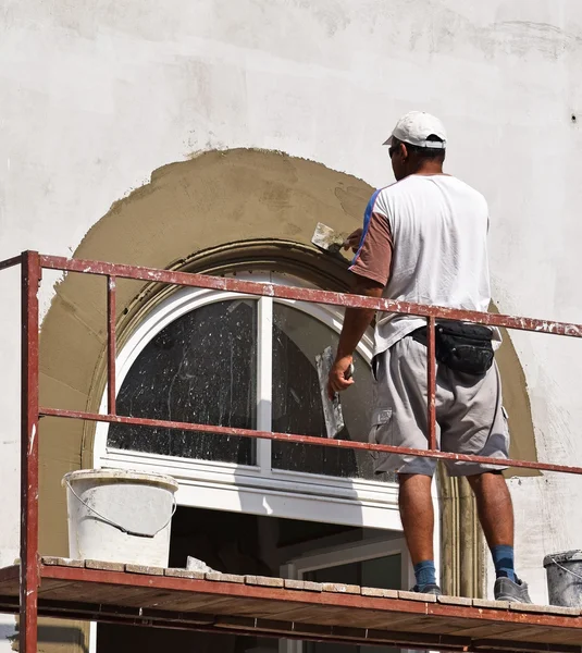 Construction worker at work — Stock Photo, Image