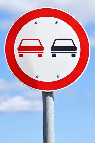 Geen inhalen verkeersbord — Stockfoto