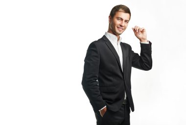 beyaz zemin üzerine genç iş adamı