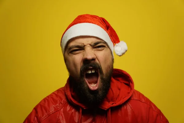 Portret Van Een Krankzinnige Moderne Kerstman Schreeuwt Verheugt Zich Wordt — Stockfoto