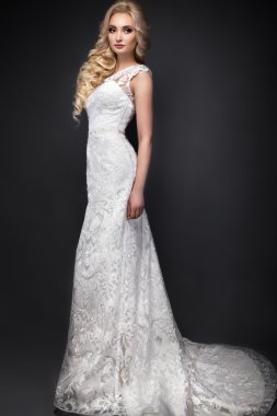 güzel sarışın kız resim gelinin. Güzellik.