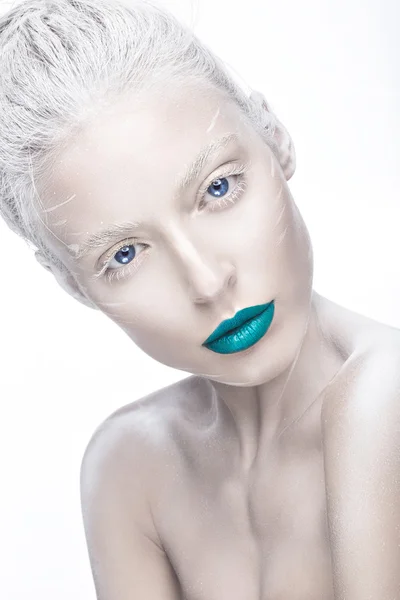 Beautiful girl in the image of albino with blue lips and white eyes. Art beauty face. — Stock Photo, Image