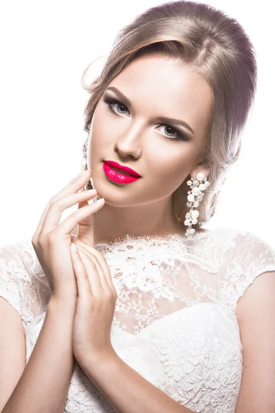 Schöne Frau im Brautkleid, Bild der Braut. Schönheit Gesicht. — Stockfoto