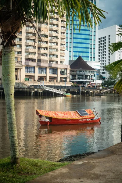 Vissersboten Bij Pier Van Sarawak River Bij Kampung Boyan Kuching — Stockfoto