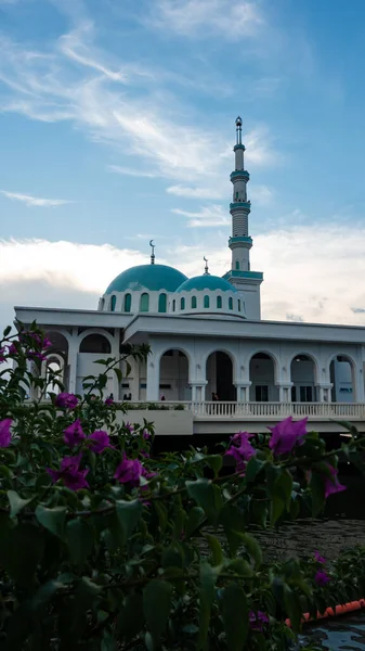 Belle Mosquée Flottante Kuching Localement Connue Sous Nom Masjid India — Photo